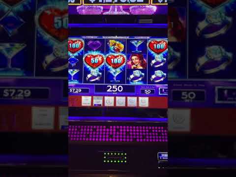 Unlucky Lock It Link Diamonds Slot Machine Free Games!